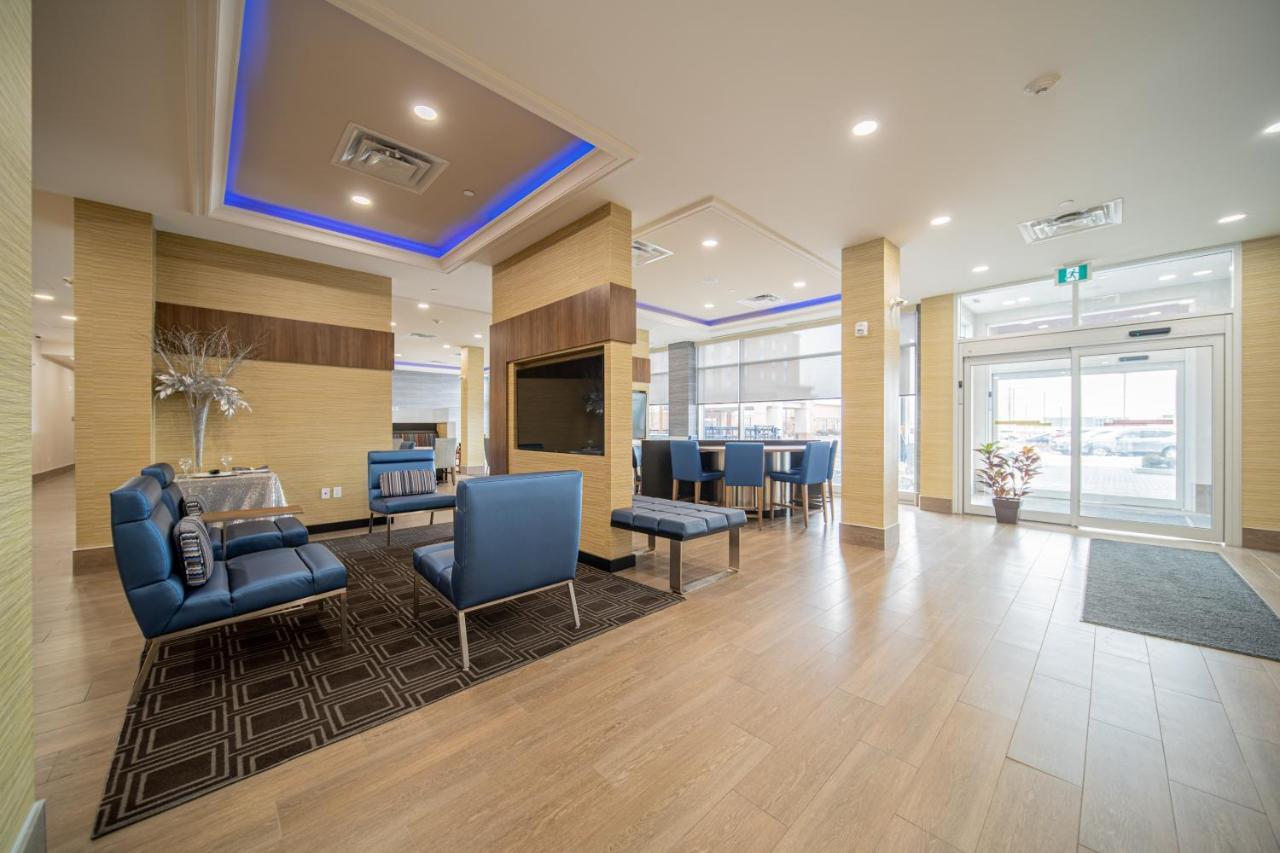 Towneplace Suites By Marriott Brantford And Conference Centre Exteriör bild