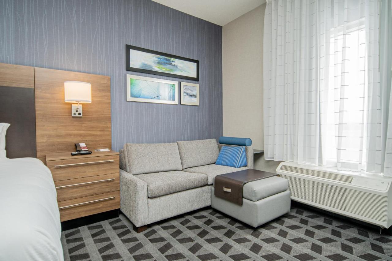 Towneplace Suites By Marriott Brantford And Conference Centre Exteriör bild
