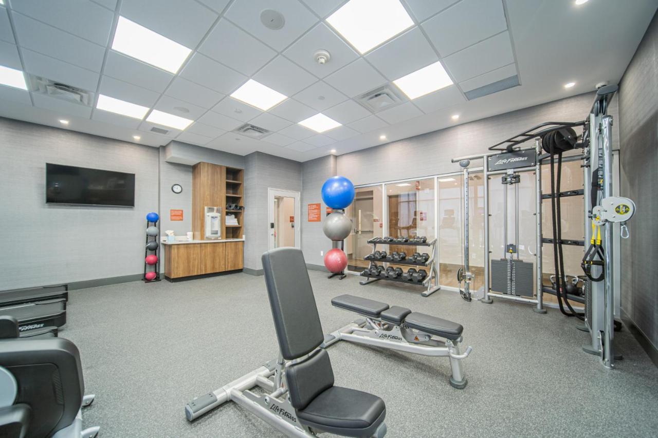 Towneplace Suites By Marriott Brantford And Conference Centre Exteriör bild