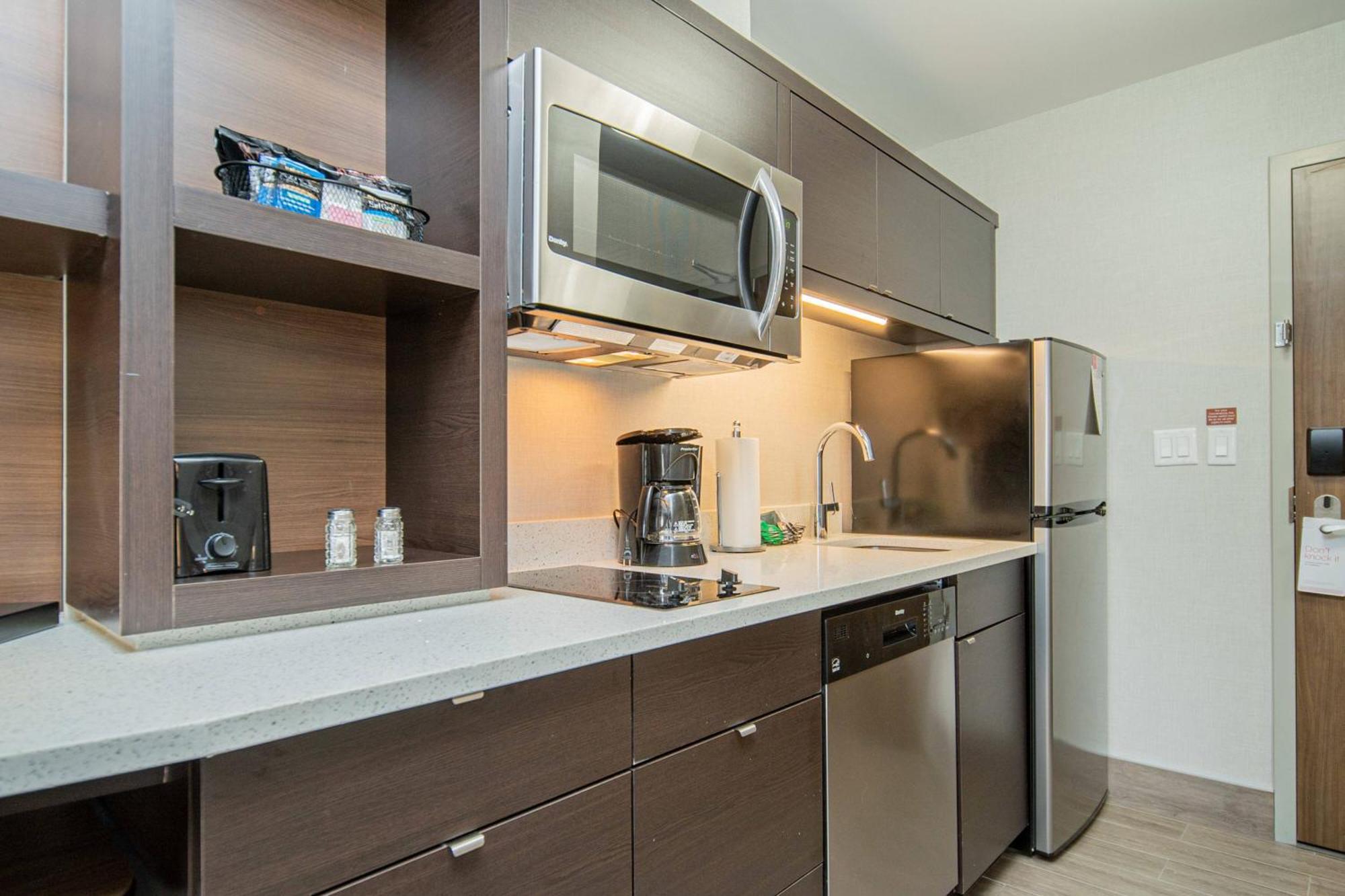 Towneplace Suites By Marriott Brantford And Conference Centre Exteriör bild