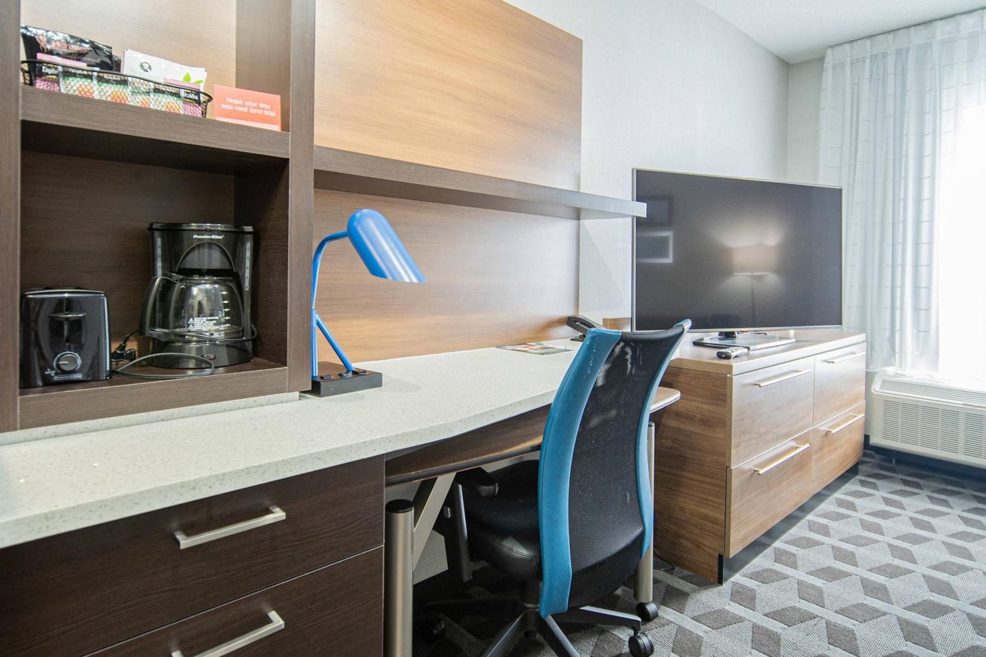 Towneplace Suites By Marriott Brantford And Conference Centre Exteriör bild