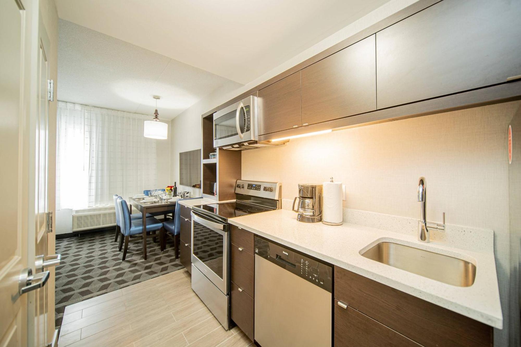 Towneplace Suites By Marriott Brantford And Conference Centre Exteriör bild