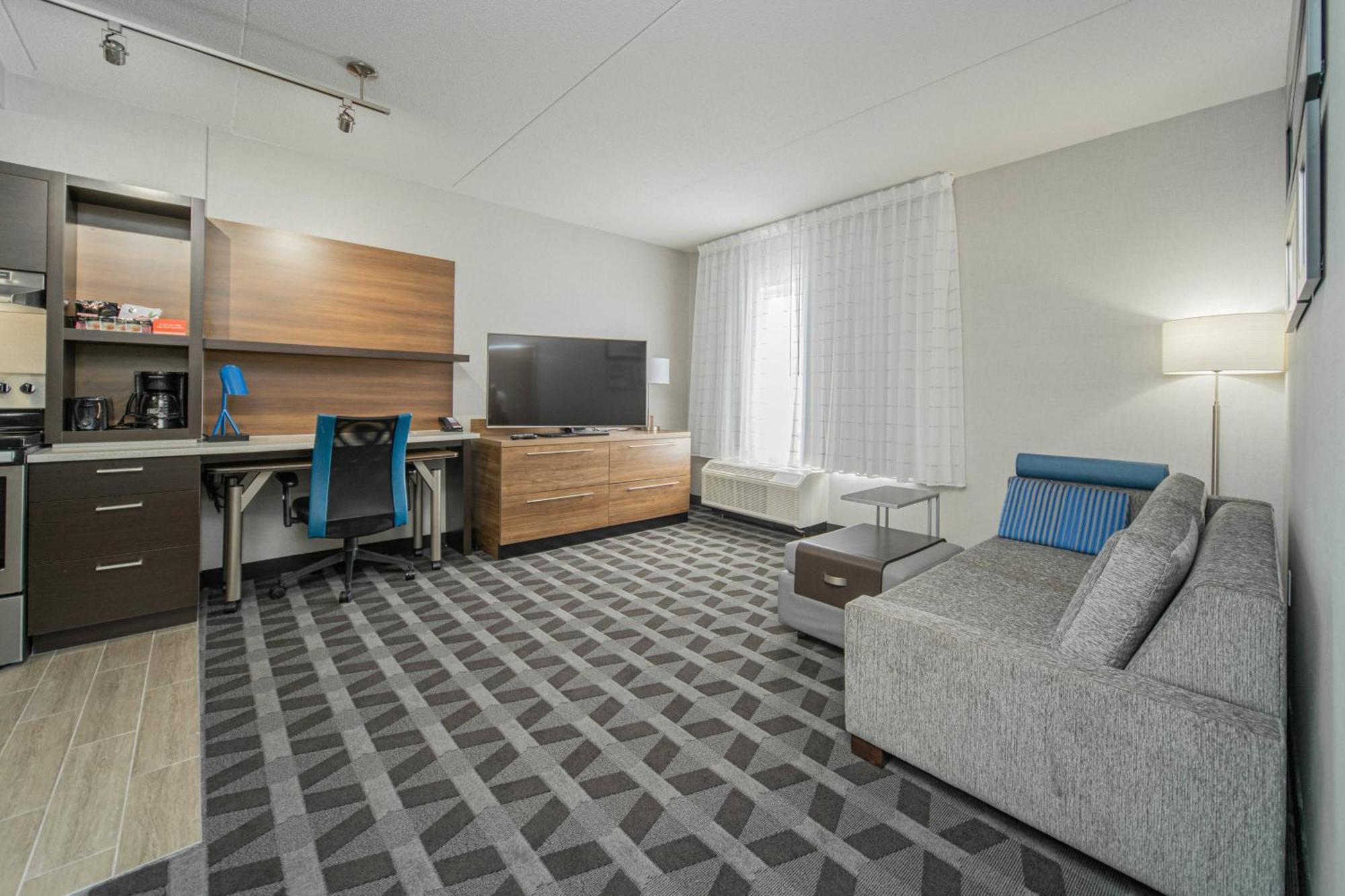 Towneplace Suites By Marriott Brantford And Conference Centre Exteriör bild